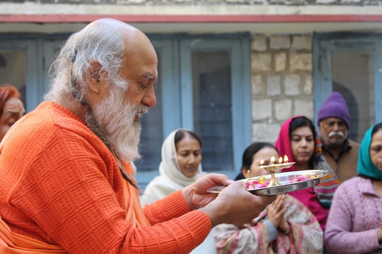 Babaji aarti to Swamiji